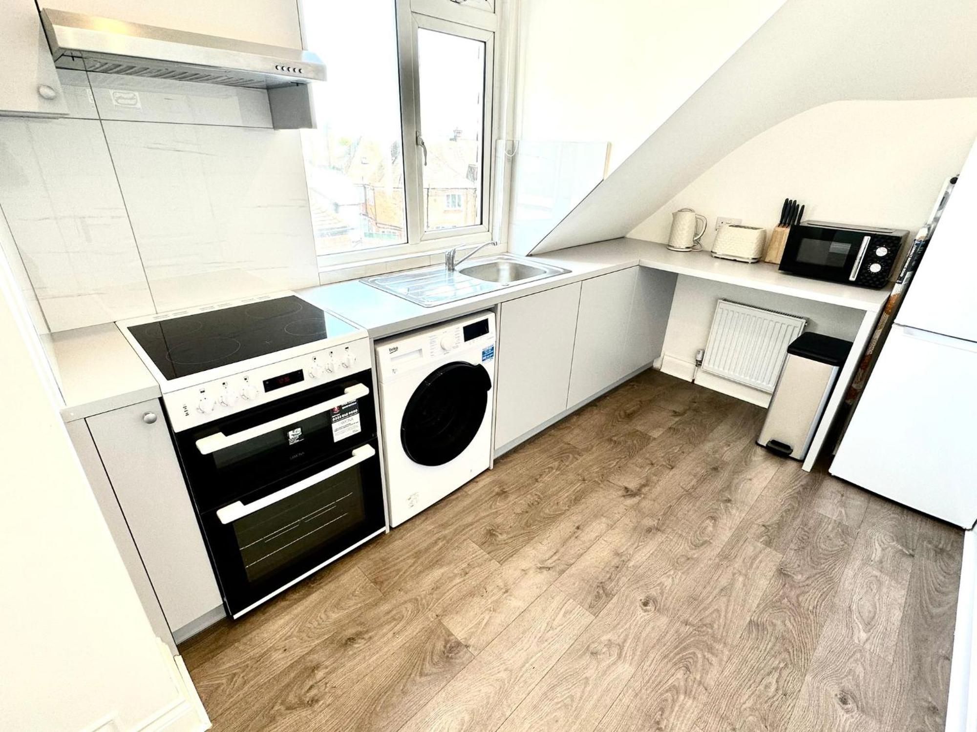 Stylish Modern, Private Apartment,15 Mins To Central London Hendon Ngoại thất bức ảnh