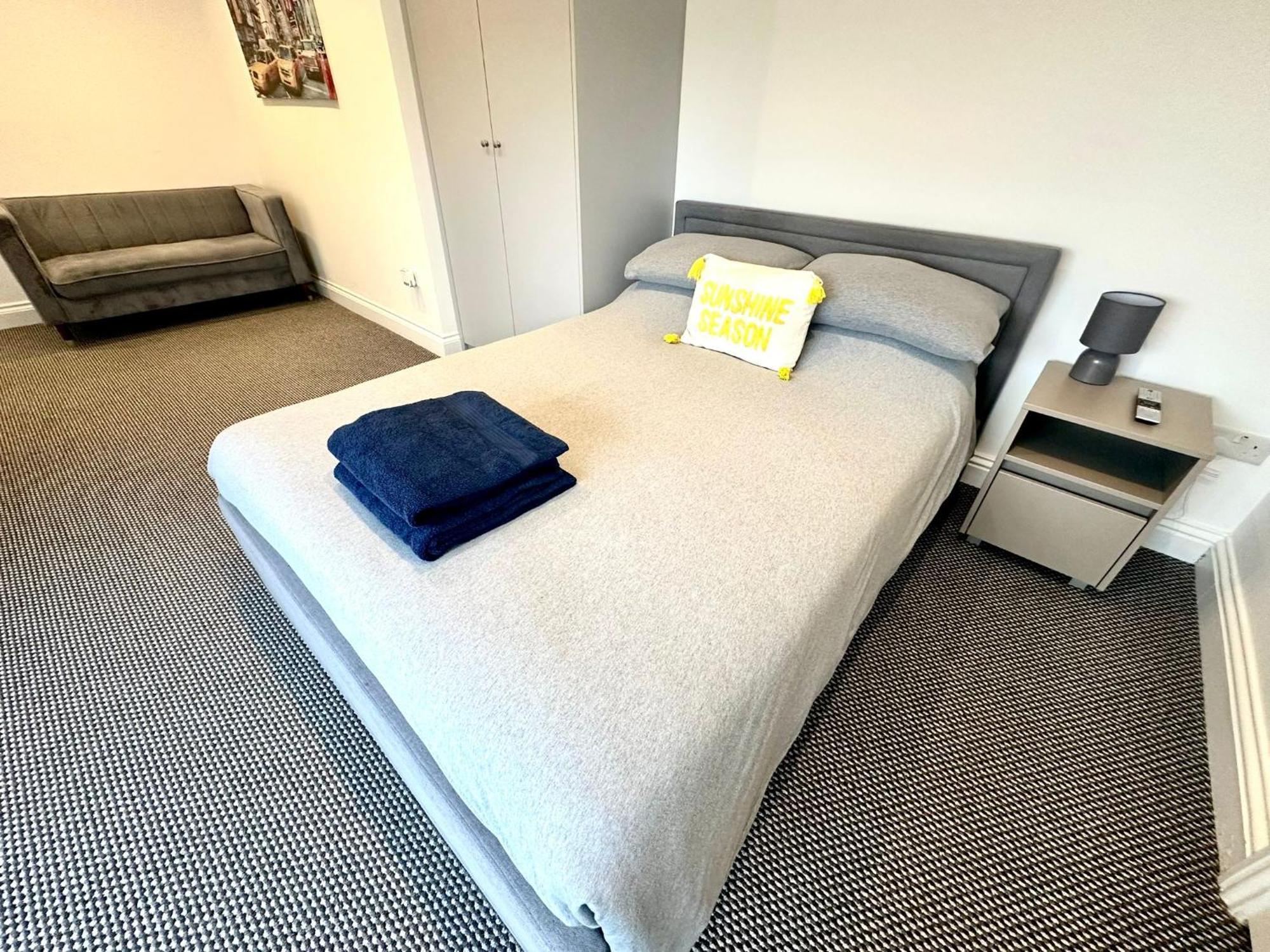 Stylish Modern, Private Apartment,15 Mins To Central London Hendon Ngoại thất bức ảnh