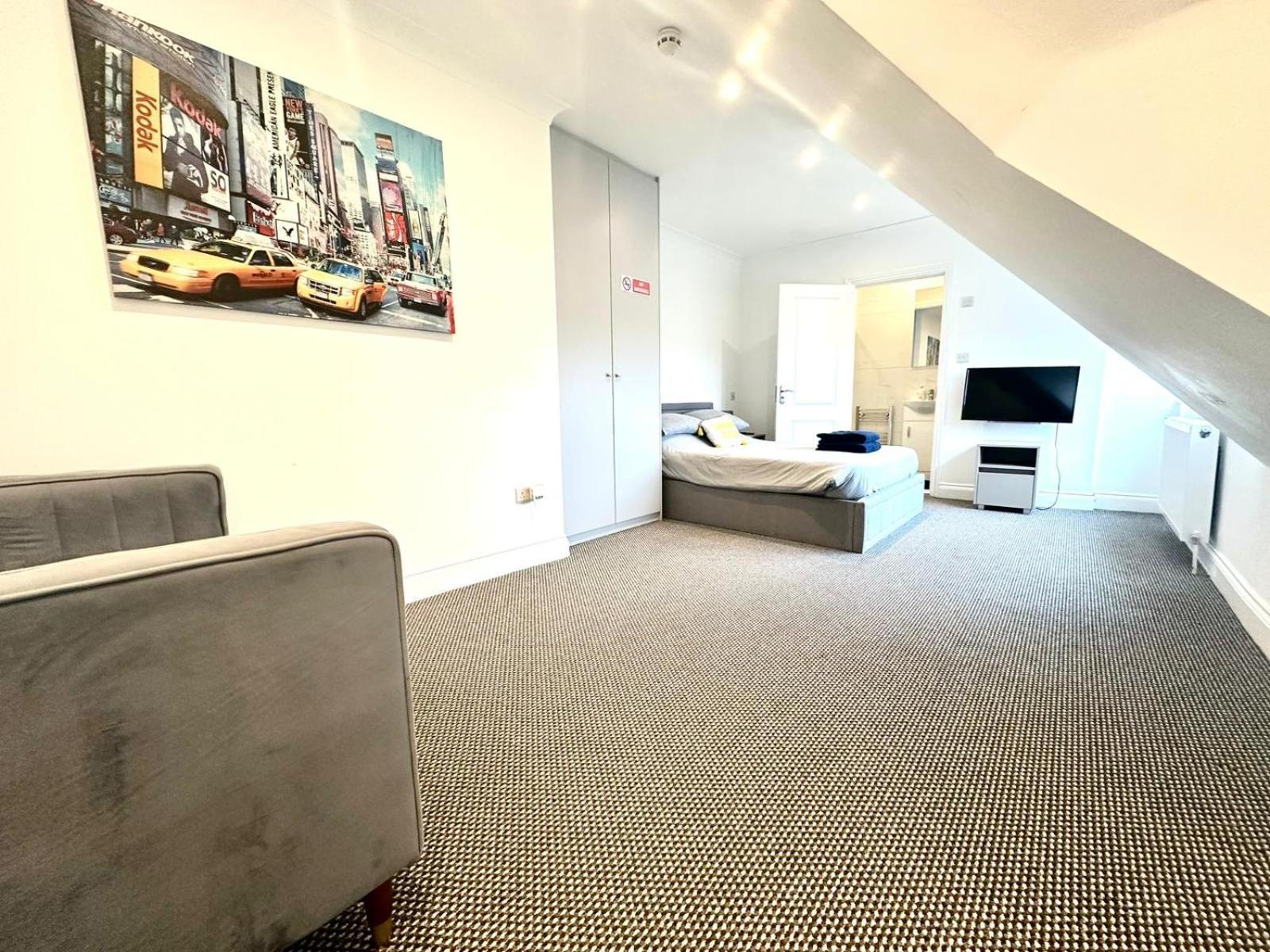 Stylish Modern, Private Apartment,15 Mins To Central London Hendon Ngoại thất bức ảnh